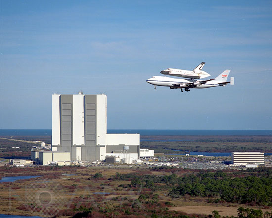 Columbia retourne au Kennedy Space center 01/1990