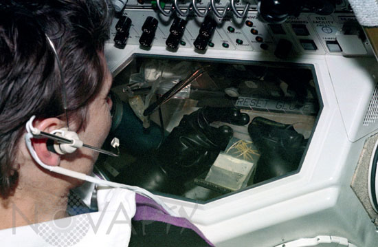 Astronaute Roberta Bondar dans Spacelab 01/1992