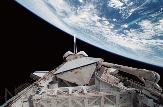 The Space Radar Laboratory-2 in Endeavour's cargo bay