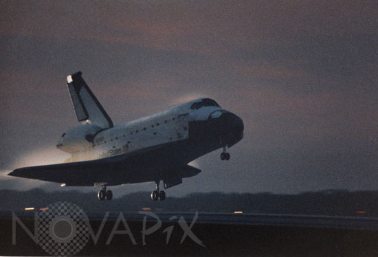 Atterrissage de la navette Columbia (STS-80) 07/12/1996