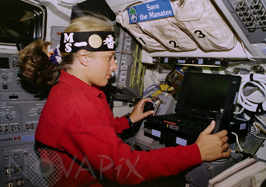 Astronaut Jan Davis 08/1997