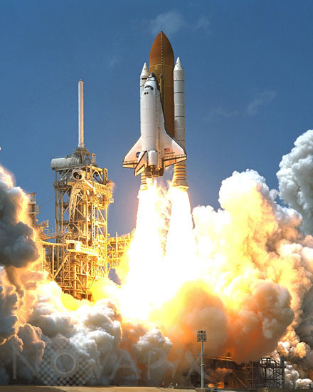 Décollage de la navette Endeavour STS-100 04/2001