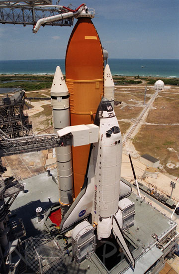 La navette Atlantis avant décollage-STS-101-05/2000
