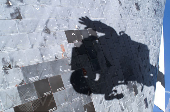 Sortie extra-véhiculaire de S.Robinson STS-114 08/2005