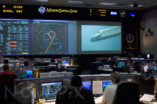 Salle de contrôle de la navette spatiale 02/2008