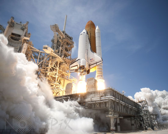 Space Shuttle Atlantis lift-off - 05/2010