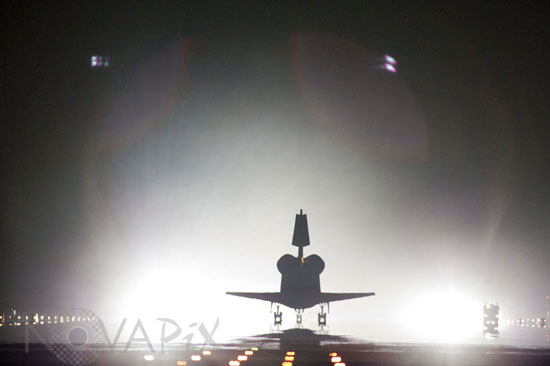 Space Shuttle Endeavour landing 06/2011