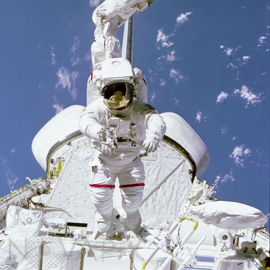 Astronaut Bruce McCandless II EVA 02/1984