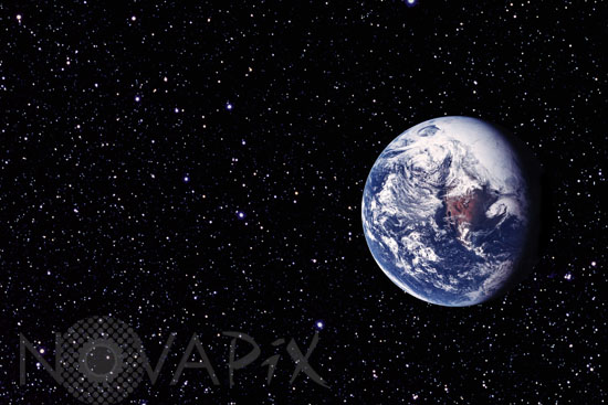 Terre sur fond d'étoiles