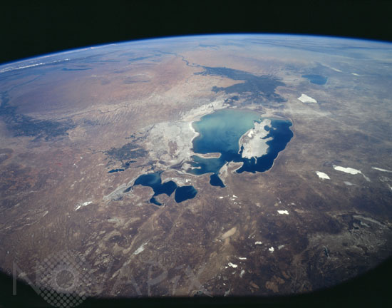 Aral sea seen from space. 08/1997
