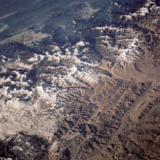 Mount Everest from Columbia 10/1993