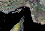Le détroit d'Ormuz vu par satellite 12/2004