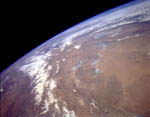 Vallée des lacs -Mongolie- vue par Endeavour 04/1994