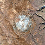 Cratère d'impact Haughton vu par satellite