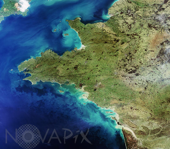 L'ouest de la France vue par satellite  2008