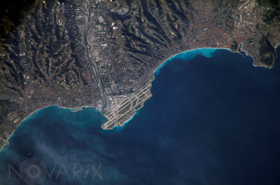 Nice vue depuis la station spatiale internationale