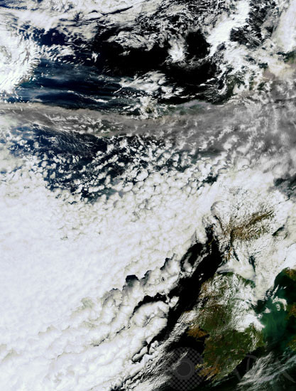 Nuage de cendres volcaniques sur le Royaume-Uni
