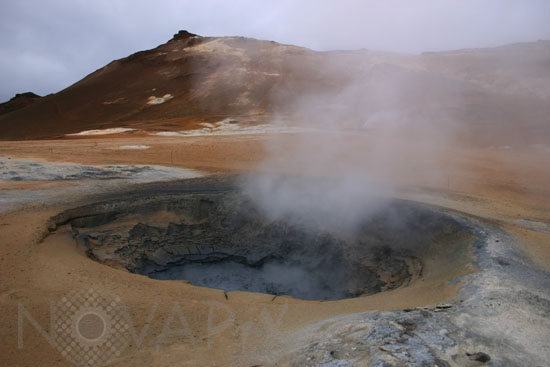 Mare de boue à Namaskard en Islande 