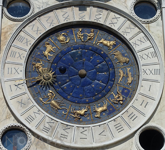 Tour de l'horloge à Venise