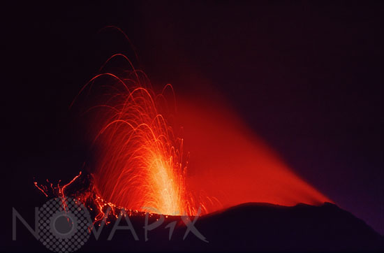 Le volcan Stromboli en éruption