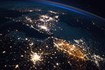 La Grande Bretagne et le nord de la France vus la nuit - 2017