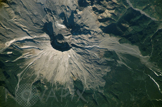 Le Mont Saint Helens vu par ISS 10/2002