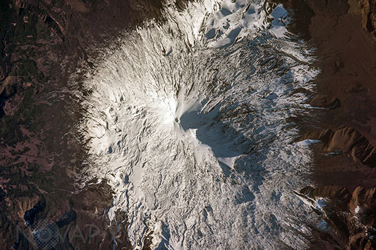Volcan Llaima vu de l'espace