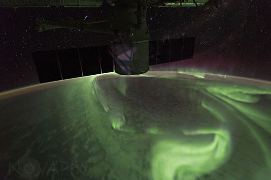 Aurore australe observée depuis la station spatiale