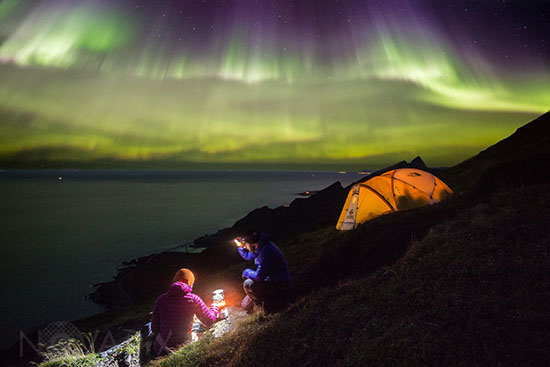 Camping sous une Aurore boréale - Norvège