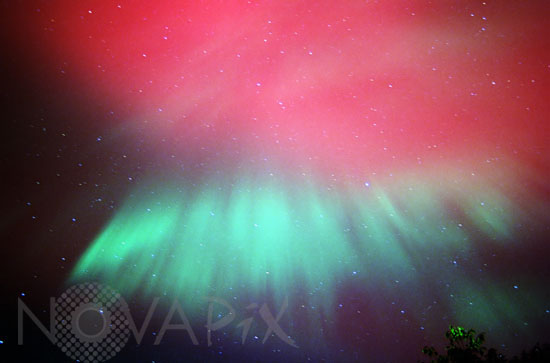 Aurora australis in New Zealand 2001