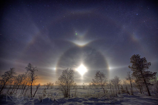Lunar Halo and Moon dog