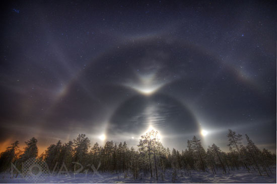 Lunar Halo and Moon dog