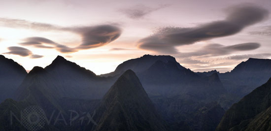 Lenticular clouds