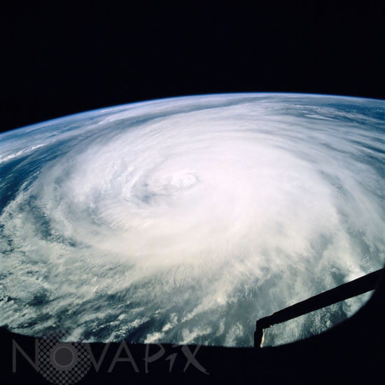 Ouragan Luis vu par la navette Endeavour. 09/1995