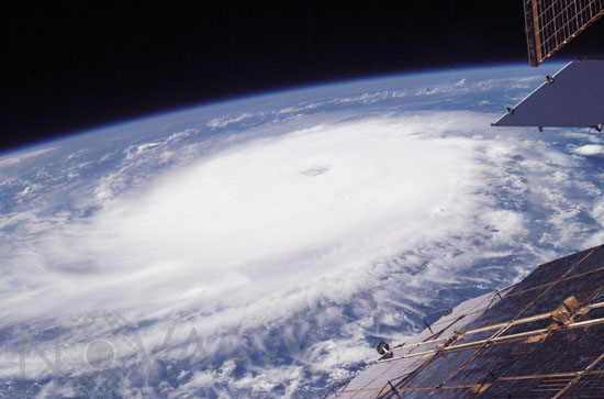 Ouragan Frances depuis ISS 08/2004
