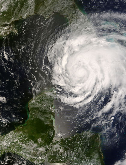 Hurricane Ike above Cuba 09/2008
