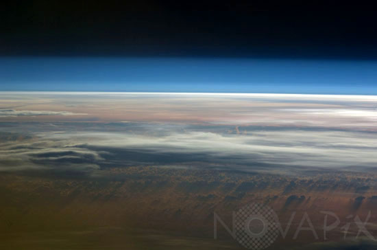Terre: nuages et atmosphère