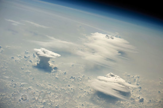 Nuages vus depuis l'espace