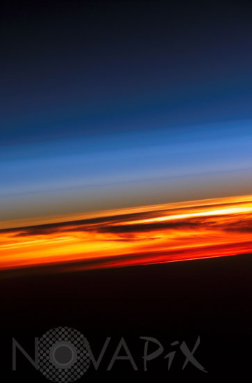 Atmosphère de la Terre et coucher de soleil 06/2007