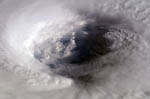 Ouragan Isabel vu par la station spatiale internationale. 09/2003