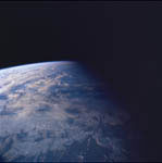 Nuages vus depuis la navette Discovery. 12/1999