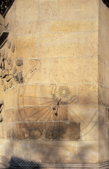 Cadran solaire du Musée de Cluny