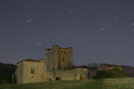 Filé d'étoiles au-dessus du château d'Arques