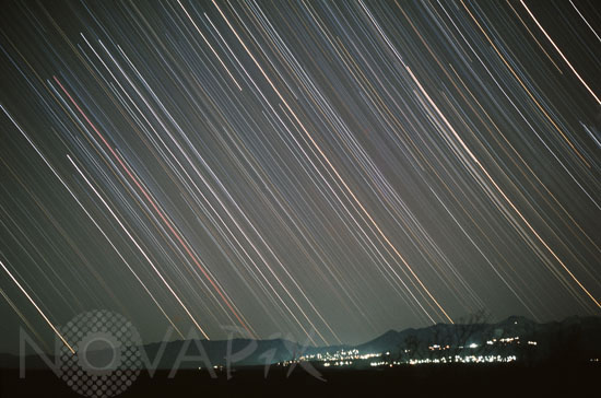 Trainées d'étoiles - Equateur celeste