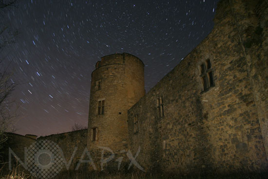 Circumpolaire au-dessus du château de Roussillon