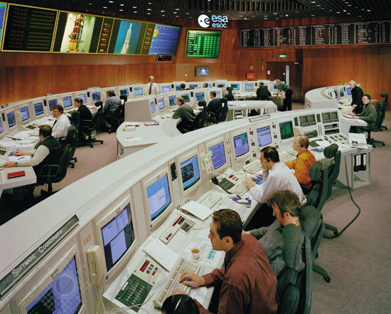 Salle de contrôle de l'Agence Spatiale Européenne