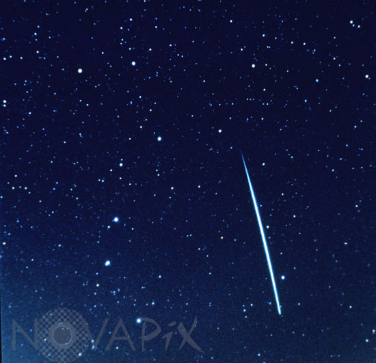 Etoile filante et constellation de la Grande Ourse