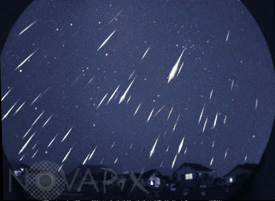 Pluie d'étoiles filantes -Léonides 18/11/2001