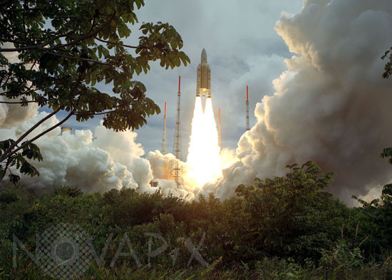 Décollage de la fusée Ariane 5. 12/2004