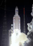 Décollage de la fusée Ariane 5. 08/2002
